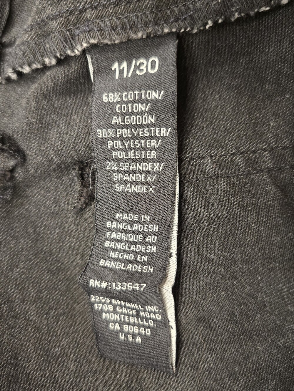 BCBG high-rise wide-leg trouser jeans in a charcoal grey faded black wash 11/30 - Picture 3 of 5